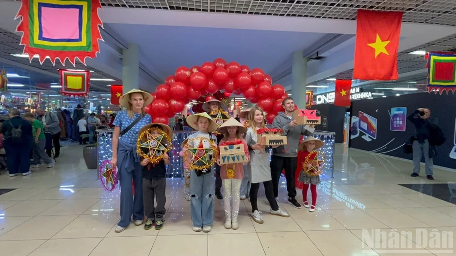 Lan tỏa hình ảnh văn hóa Việt Nam giữa lòng nước Nga Lan tỏa hình ảnh văn hóa Việt Nam giữa lòng nước Nga
