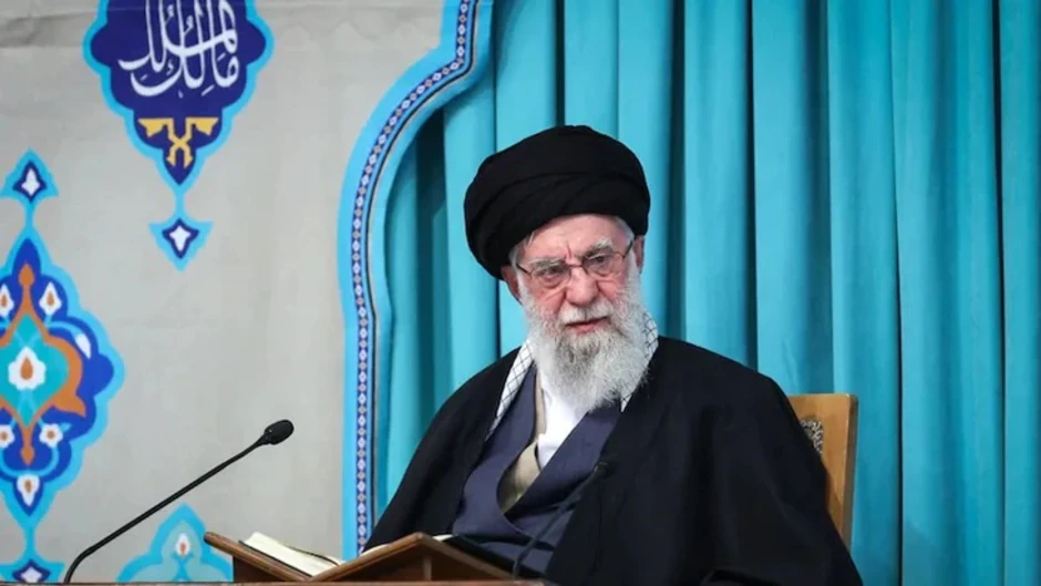 Lan truyền bài phát biểu cuối cùng của lãnh tụ tối cao Iran, gọi Mỹ là 'đế chế suy tàn' Lan truyền bài phát biểu cuối cùng của lãnh tụ tối cao Iran, gọi Mỹ là 'đế chế suy tàn'