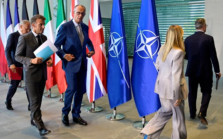 Lãnh đạo E5 họp tại Berlin trước thềm Hội nghị Thượng đỉnh NATO Lãnh đạo E5 họp tại Berlin trước thềm Hội nghị Thượng đỉnh NATO