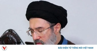 Lãnh đạo tối cao Iran gặp chỉ huy quân sự, cảnh báo đáp trả mạnh Mỹ - Israel