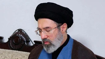 Lãnh tụ Tối cao Iran gặp Tổng thống giữa đồn đoán về sức khỏe