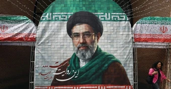Lãnh tụ Tối cao Iran ra mệnh lệnh điều hành từ nơi bí ẩn