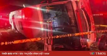 Lật xe buýt ở Nam Phi, ít nhất 16 người thiệt mạng