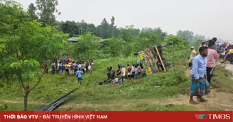 Lật xe tải ở Bangladesh, ít nhất 15 người thiệt mạng