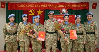 Lễ kết nạp Đảng tại Phái bộ Gìn giữ hòa bình Liên hợp quốc ở Nam Sudan