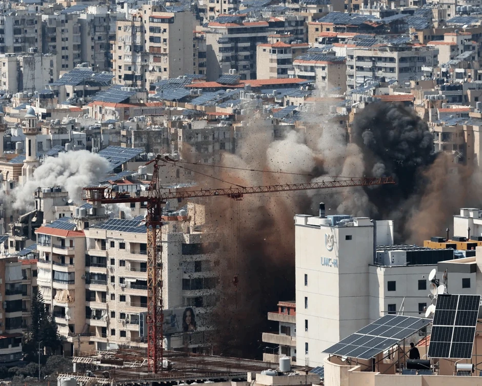 Lebanon tuyên bố quốc tang sau đòn đánh của Israel làm 254 người thiệt mạng và 1.165 người bị thương, Hezbollah đáp trả mạnh Lebanon tuyên bố quốc tang sau đòn đánh của Israel làm 254 người thiệt mạng và 1.165 người bị thương, Hezbollah đáp trả mạnh