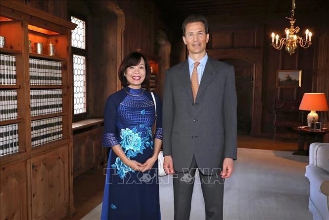 Liechtenstein thay đổi quy định kế vị Liechtenstein thay đổi quy định kế vị