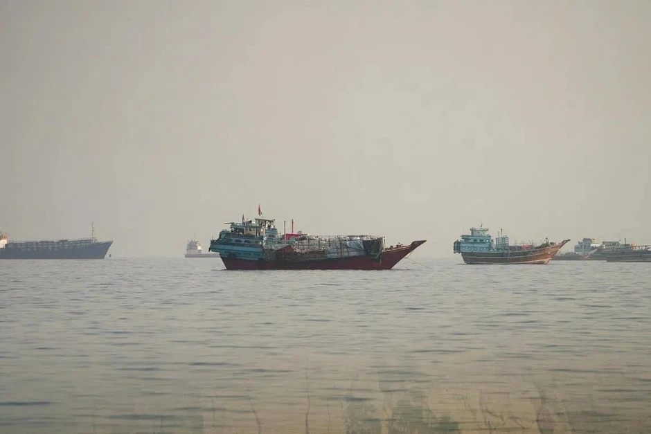 Liên hợp quốc cảnh báo về việc đóng eo biển Hormuz Liên hợp quốc cảnh báo về việc đóng eo biển Hormuz