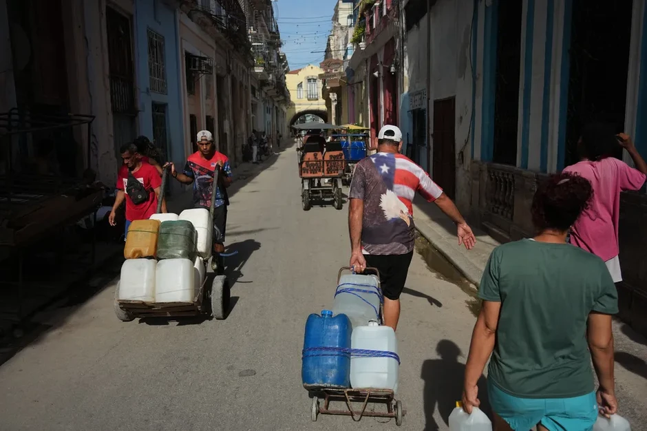 Liên Hợp Quốc kêu gọi hỗ trợ nhiên liệu cho Cuba Liên Hợp Quốc kêu gọi hỗ trợ nhiên liệu cho Cuba