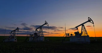 Liên tục tấn công vào các khu sản xuất dầu mỏ của Nga, Ukraine nhận 'tin đắng'