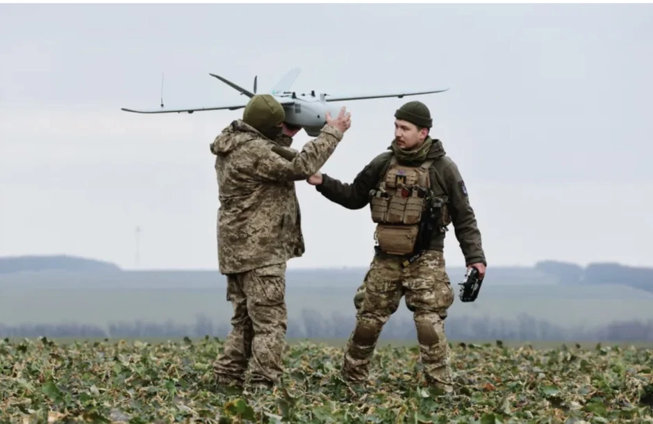 Liệu máy móc có thể thay thế binh sĩ trong kỷ nguyên UAV? Liệu máy móc có thể thay thế binh sĩ trong kỷ nguyên UAV?