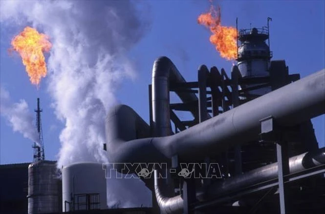 Lượng dầu tồn kho tăng mạnh do bị Mỹ phong tỏa, Iran sắp phải làm ‘điều cực chẳng đã’ Lượng dầu tồn kho tăng mạnh do bị Mỹ phong tỏa, Iran sắp phải làm ‘điều cực chẳng đã’