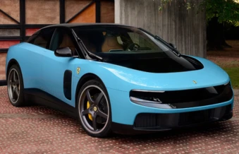 Lý do cổ phiếu Ferrari lao dốc ngay khi ra mắt siêu xe điện đầu tiên