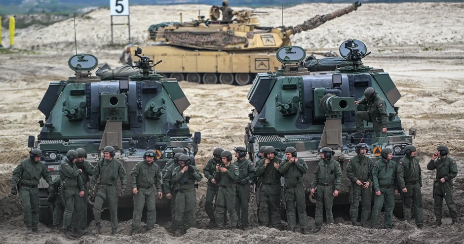 Mỹ, Anh và Pháp củng cố sườn phía đông NATO