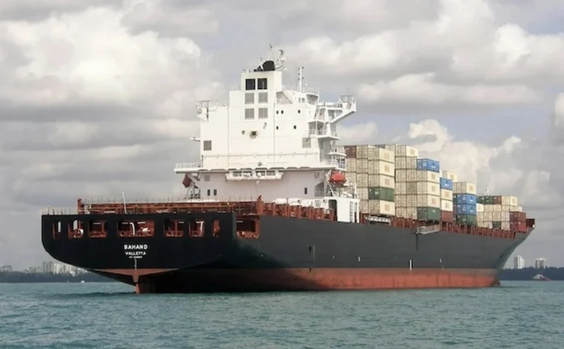 Mỹ bắt giữ tàu hàng treo cờ Iran gần Hormuz, Tehran khẳng định đáp trả Mỹ bắt giữ tàu hàng treo cờ Iran gần Hormuz, Tehran khẳng định đáp trả