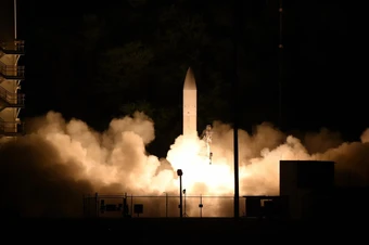 Mỹ có thể triển khai vũ khí siêu vượt âm trong xung đột với Iran