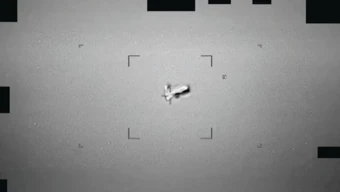 Mỹ công bố hàng loạt tài liệu mật về UFO