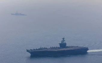 Mỹ điều 10.000 binh sĩ, hàng chục máy bay, tàu chiến phong toả eo biển Hormuz