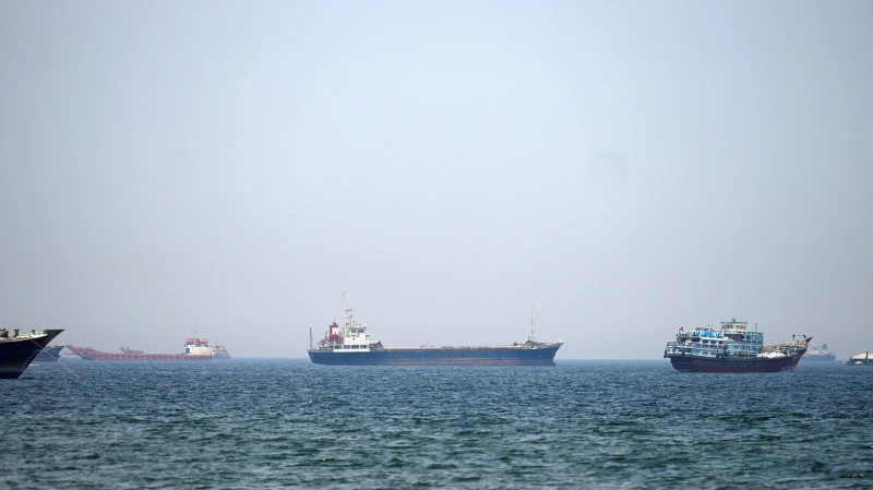 Mỹ duy trì phong tỏa Iran, bế tắc hạt nhân kéo dài, giá dầu tăng mạnh Mỹ duy trì phong tỏa Iran, bế tắc hạt nhân kéo dài, giá dầu tăng mạnh