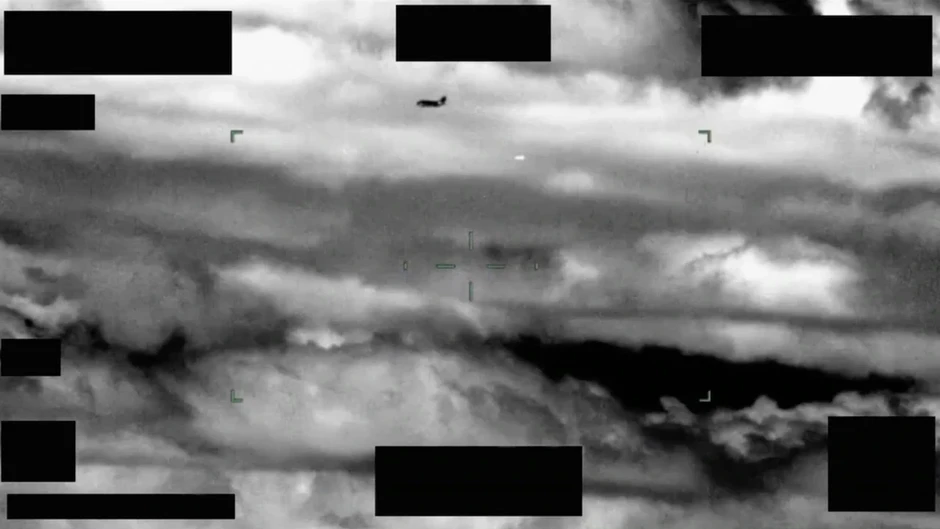 Mỹ giải mật thêm loạt tài liệu về UFO, nhiều bí ẩn chưa có lời giải Mỹ giải mật thêm loạt tài liệu về UFO, nhiều bí ẩn chưa có lời giải