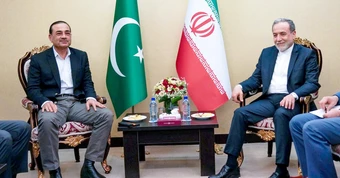 Mỹ - Iran 'vừa siết vừa đàm' trước giờ G ngừng bắn