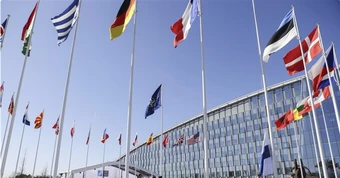 Mỹ rời vị trí lãnh đạo nhóm viện trợ Ukraine của NATO