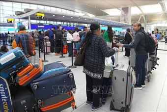 Mỹ siết thời hạn thị thực sinh viên quốc tế, khách trao đổi văn hóa và nhà báo