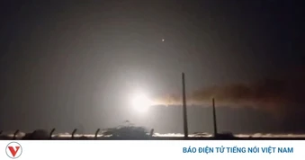 Mỹ tấn công trung tâm chỉ huy Iran, Tehran đáp trả nhằm vào căn cứ không quân