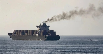 Mỹ trả tự do cho 6 thủy thủ Iran