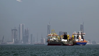 Mỹ trước bài toán mở cửa eo biển Hormuz