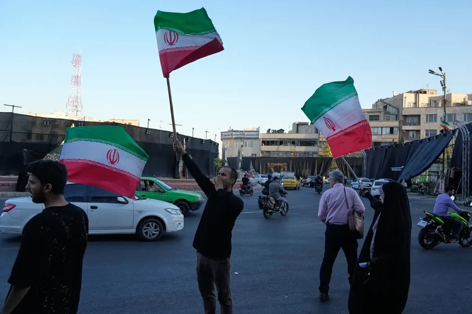 Mỹ và Iran đạt thỏa thuận sơ bộ chấm dứt chiến tranh Mỹ và Iran đạt thỏa thuận sơ bộ chấm dứt chiến tranh