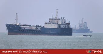 Mỹ và Iran tuyên bố trái ngược về eo biển Hormuz