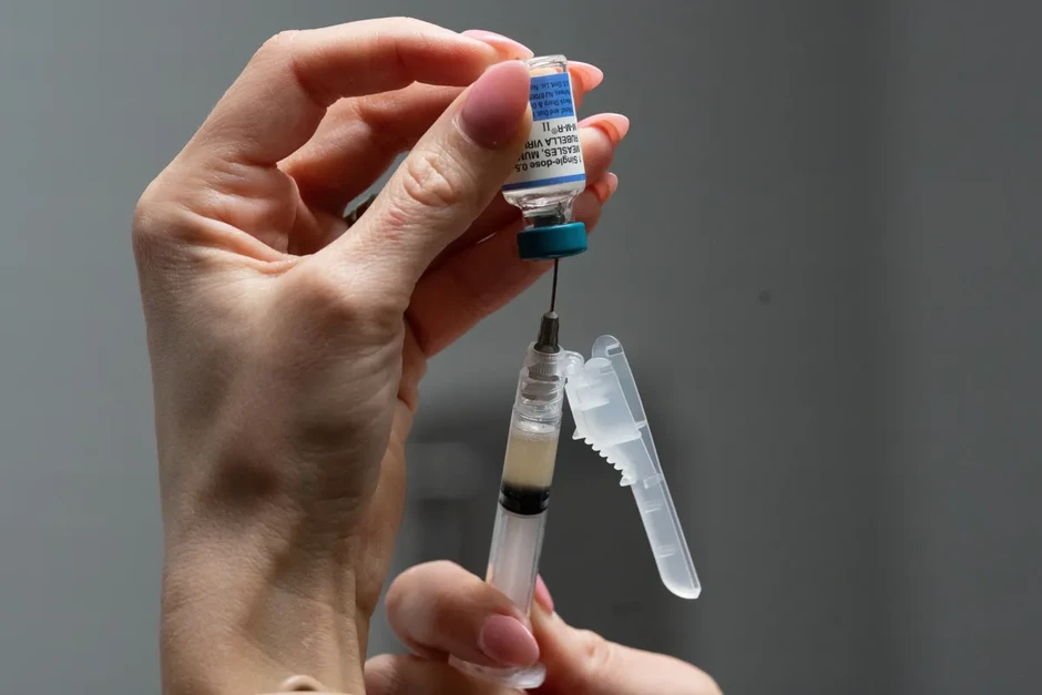 Mỹ xem xét vaccine cúm đầu tiên sử dụng công nghệ mRNA Mỹ xem xét vaccine cúm đầu tiên sử dụng công nghệ mRNA