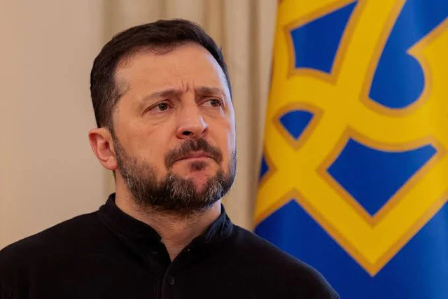 Mala Tokmachka sụp đổ! Quân Nga tiến thẳng pháo đài của Ukraine – Antonov huyền thoại bốc cháy sau tuyên bố của ông Putin Mala Tokmachka sụp đổ! Quân Nga tiến thẳng pháo đài của Ukraine – Antonov huyền thoại bốc cháy sau tuyên bố của ông Putin