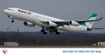Máy bay Iran chở hàng viện trợ bị hư hại, nghi do Mỹ không kích