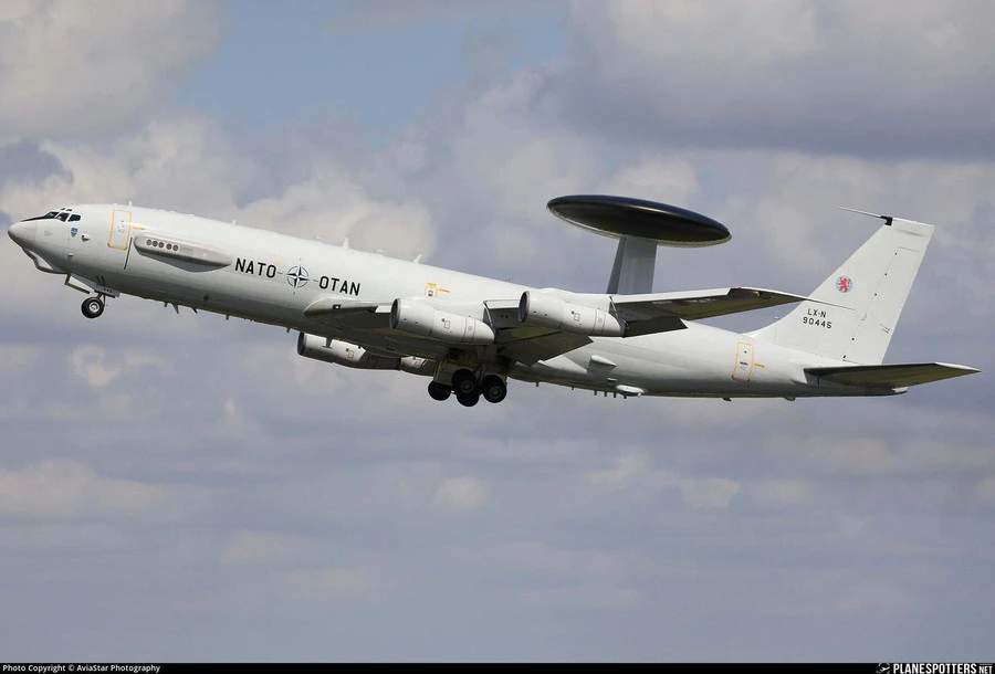 Máy bay NATO hoạt động dày đặc gần Nga và Belarus
