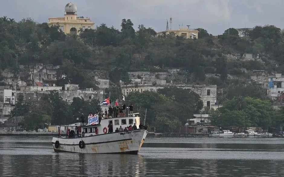 Mexico: 2 tàu chở hàng viện trợ nhân đạo mất tích khi đang trên đường đến Cuba Mexico: 2 tàu chở hàng viện trợ nhân đạo mất tích khi đang trên đường đến Cuba