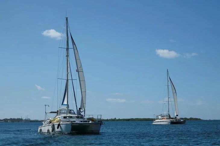 Mexico nói 2 tàu viện trợ mất liên lạc khi trên đường tới Cuba Mexico nói 2 tàu viện trợ mất liên lạc khi trên đường tới Cuba