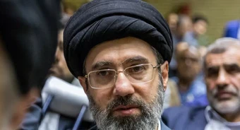 Moscow phản hồi tin Lãnh tụ Tối cao Iran sang Nga điều trị
