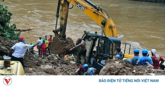 Mưa lũ và sạt lở tàn phá miền Nam Ấn Độ, khiến 18 người thiệt mạng