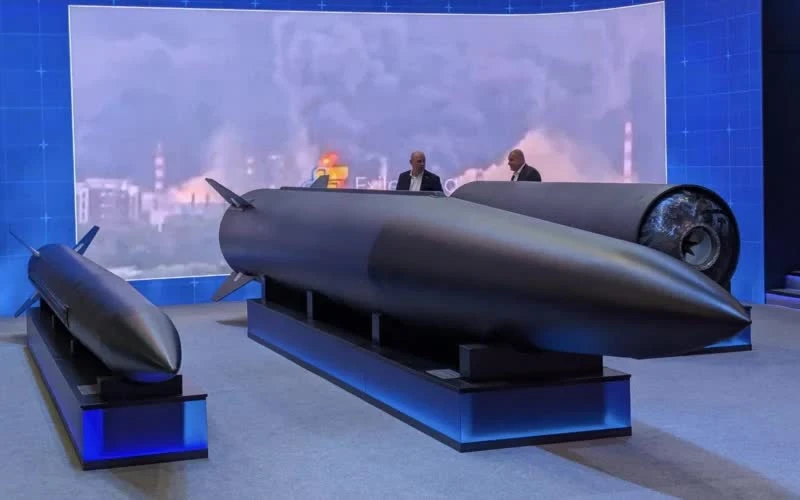 Mùa thu này, Ukraine tiến sát mốc sở hữu tên lửa đạn đạo riêng: Đầu đạn nặng 800 kg - Moscow vào tầm ngắm
