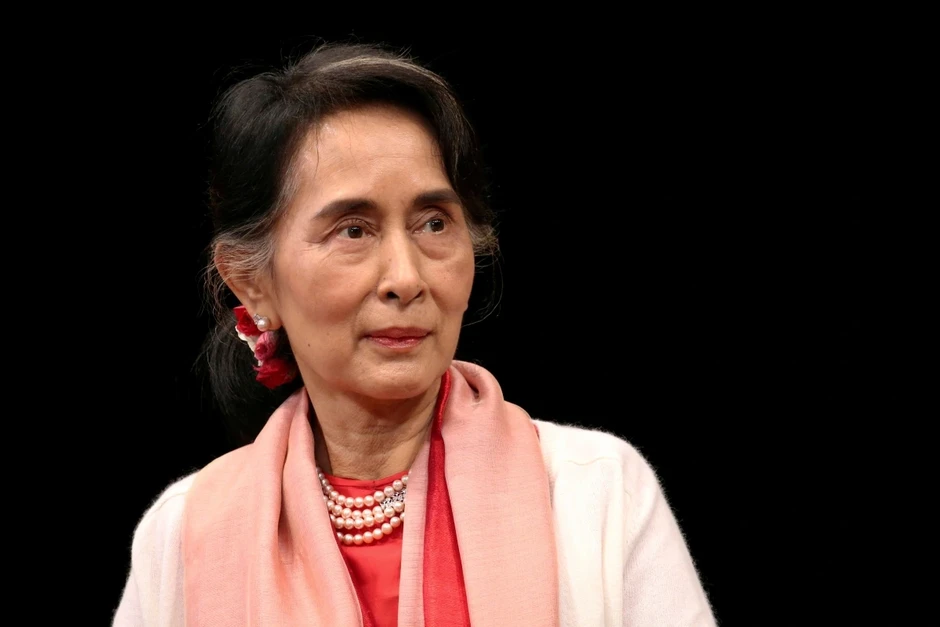 Myanmar giảm án cho bà Aung San Suu Kyi, trả tự do cho cựu Tổng thống Win Myint Myanmar giảm án cho bà Aung San Suu Kyi, trả tự do cho cựu Tổng thống Win Myint