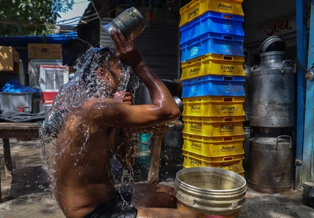 Nắng nóng bào mòn sức khỏe lao động tự do tại Ấn Độ