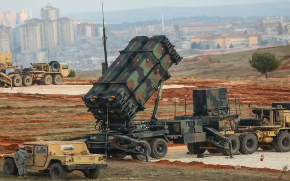 NATO triển khai hệ thống tên lửa Patriot mới tại Thổ Nhĩ Kỳ NATO triển khai hệ thống tên lửa Patriot mới tại Thổ Nhĩ Kỳ