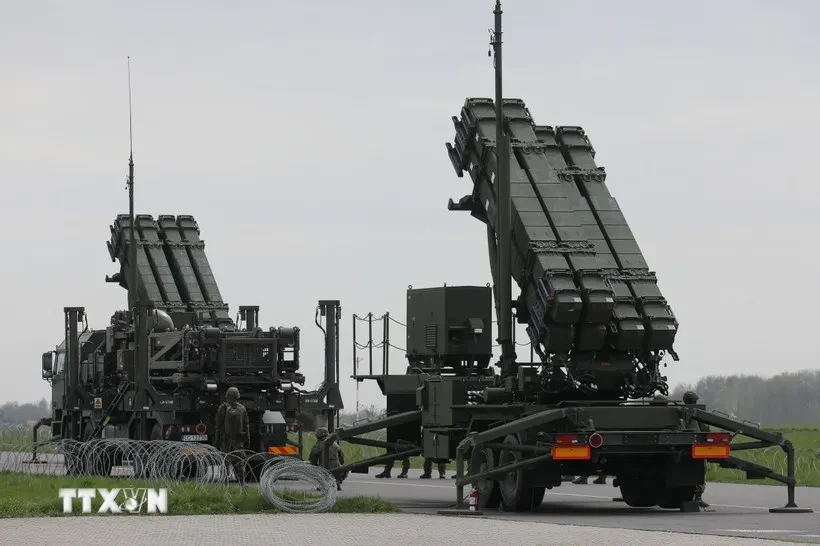 NATO triển khai hệ thống tên lửa Patriot mới tại Thổ Nhĩ Kỳ NATO triển khai hệ thống tên lửa Patriot mới tại Thổ Nhĩ Kỳ