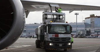 Nga ban hành lệnh cấm xuất khẩu nhiên liệu máy bay