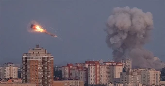 Nga dồn dập đánh vào Kiev: 3 tháng thiệt hại hơn 4 năm