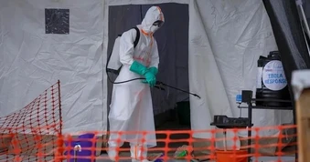 Nga giúp châu Phi đối phó Ebola