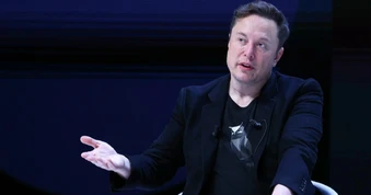 Nga gửi thông điệp tới tỷ phú Elon Musk