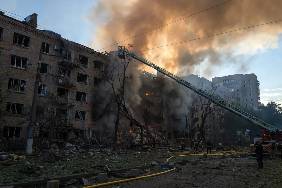 Nga kêu gọi Mỹ sơ tán nhân viên khỏi đại sứ quán ở Kiev Nga kêu gọi Mỹ sơ tán nhân viên khỏi đại sứ quán ở Kiev
